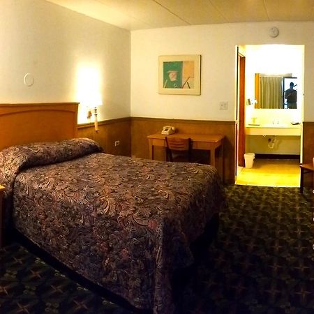 Beltway Motel And Suites Halethorpe Екстериор снимка